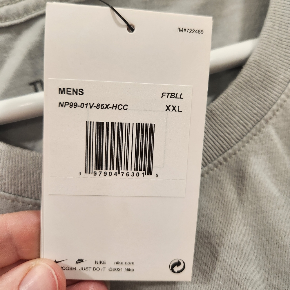 NFL Gray Short Sleeve Tee - Picture 3 of 4